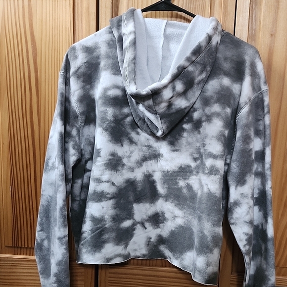 Women's Gray Tie-Dye Hoodie - Picture 3 of 3